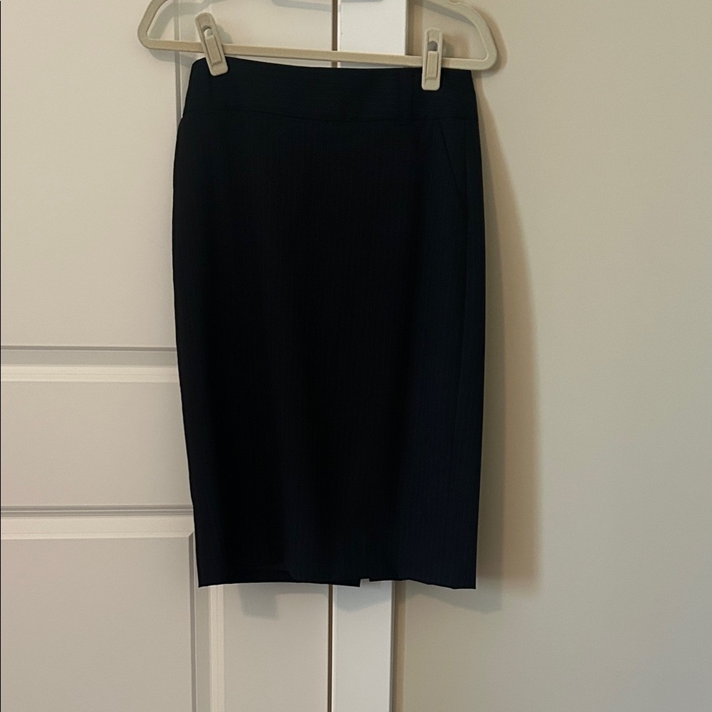 Classic Black Pinstriped Stretch Pencil Skirt - Women's Professional Skirt